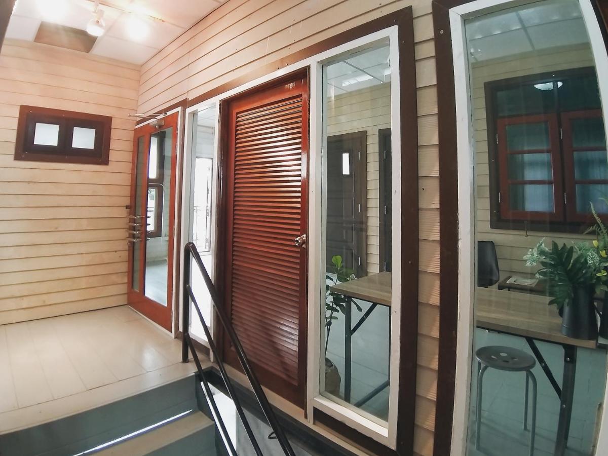 Apartamento The Warehouse - Ayutthaya Exterior foto