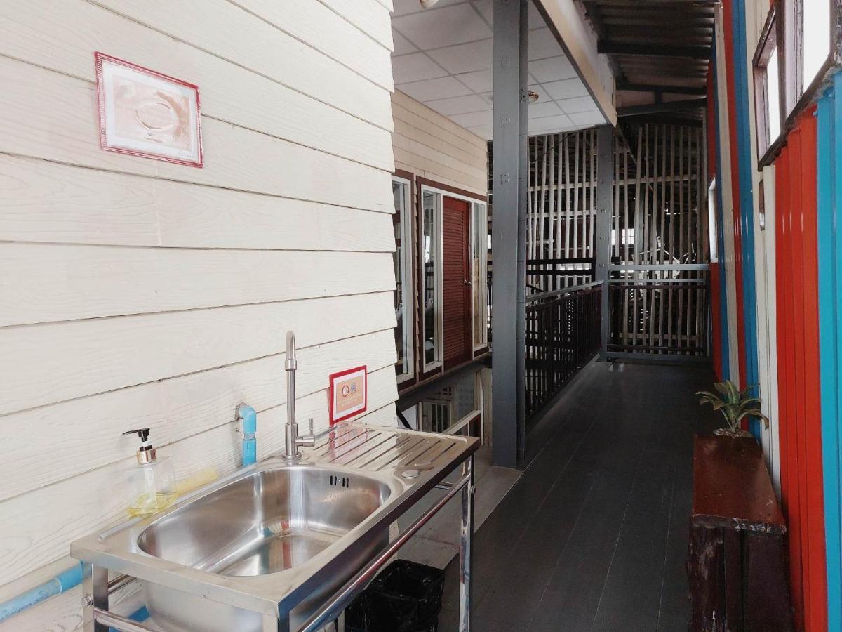 Apartamento The Warehouse - Ayutthaya Exterior foto